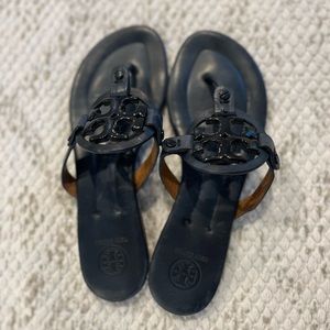 Women’s Tory Burch Miller sandal size 7m navy